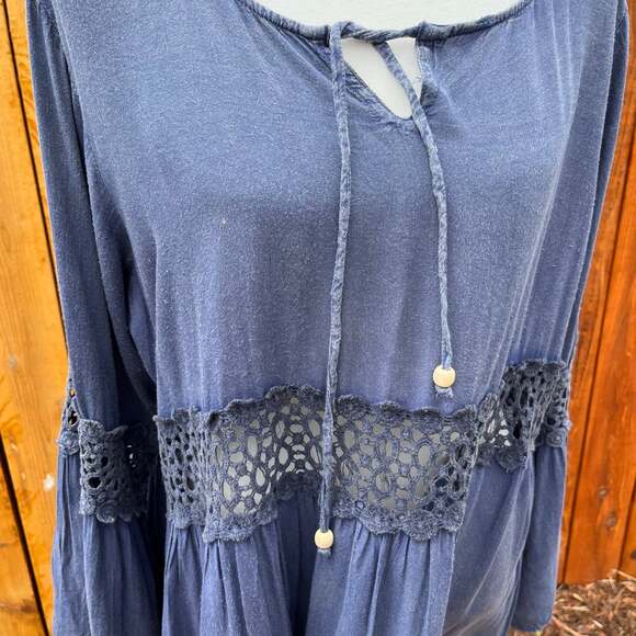 Vintage S.R. Fashion Rayon Bell Sleeve Tunic - Picture 2 of 6